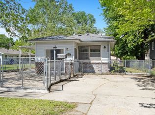 730 W 12th St, Junction City, KS 66441