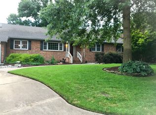 612 S Claypool Ct, Virginia Beach, VA 23464
