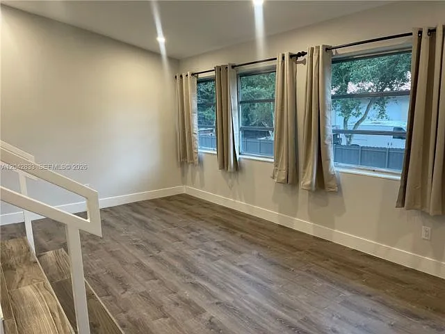 10751 SW 48th St — Photo 5