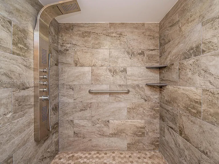 5000 N Ocean Blvd #506 — Photo 23