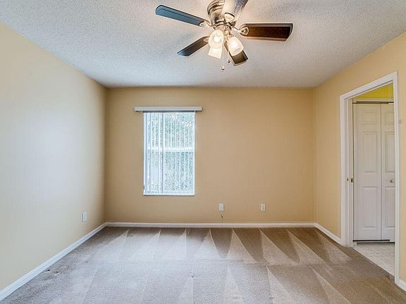 5th image of 14611 Saint Georges Hill Dr