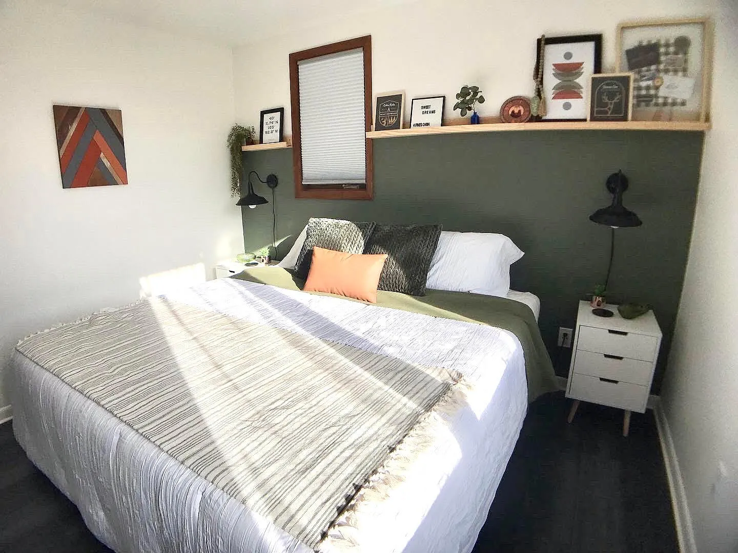 2 bed, 662 sqft, $1,900 — Photo 3