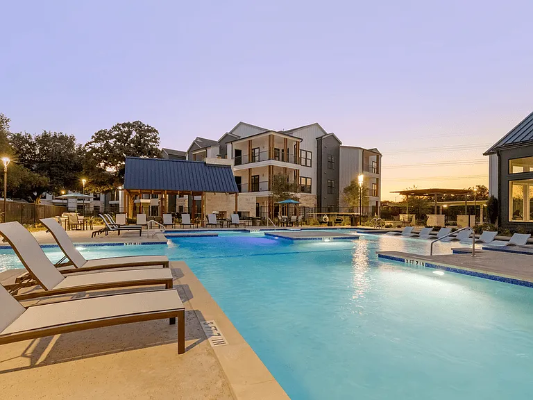 East Vue Ranch Apartments — Photo 7