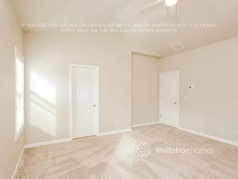 5353 Catrina Way — Photo 7