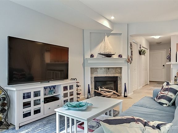 4th image of 1525 NW 57th Street #430
