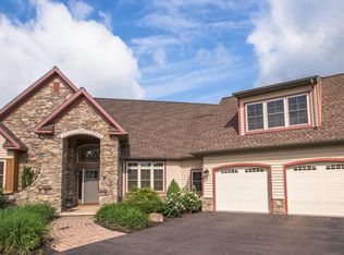 40 Abbey Rd, Danville, PA 17821