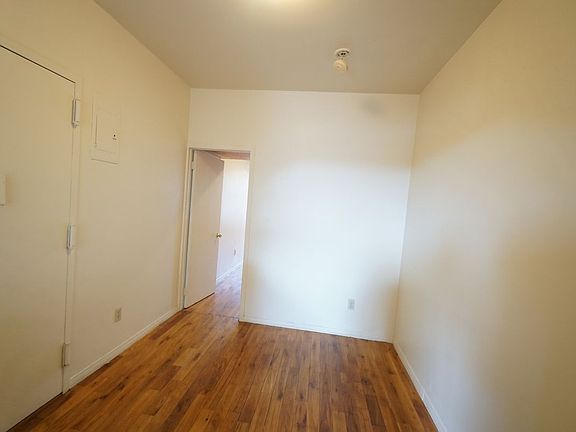 2nd image of 74 Nelson St #3C