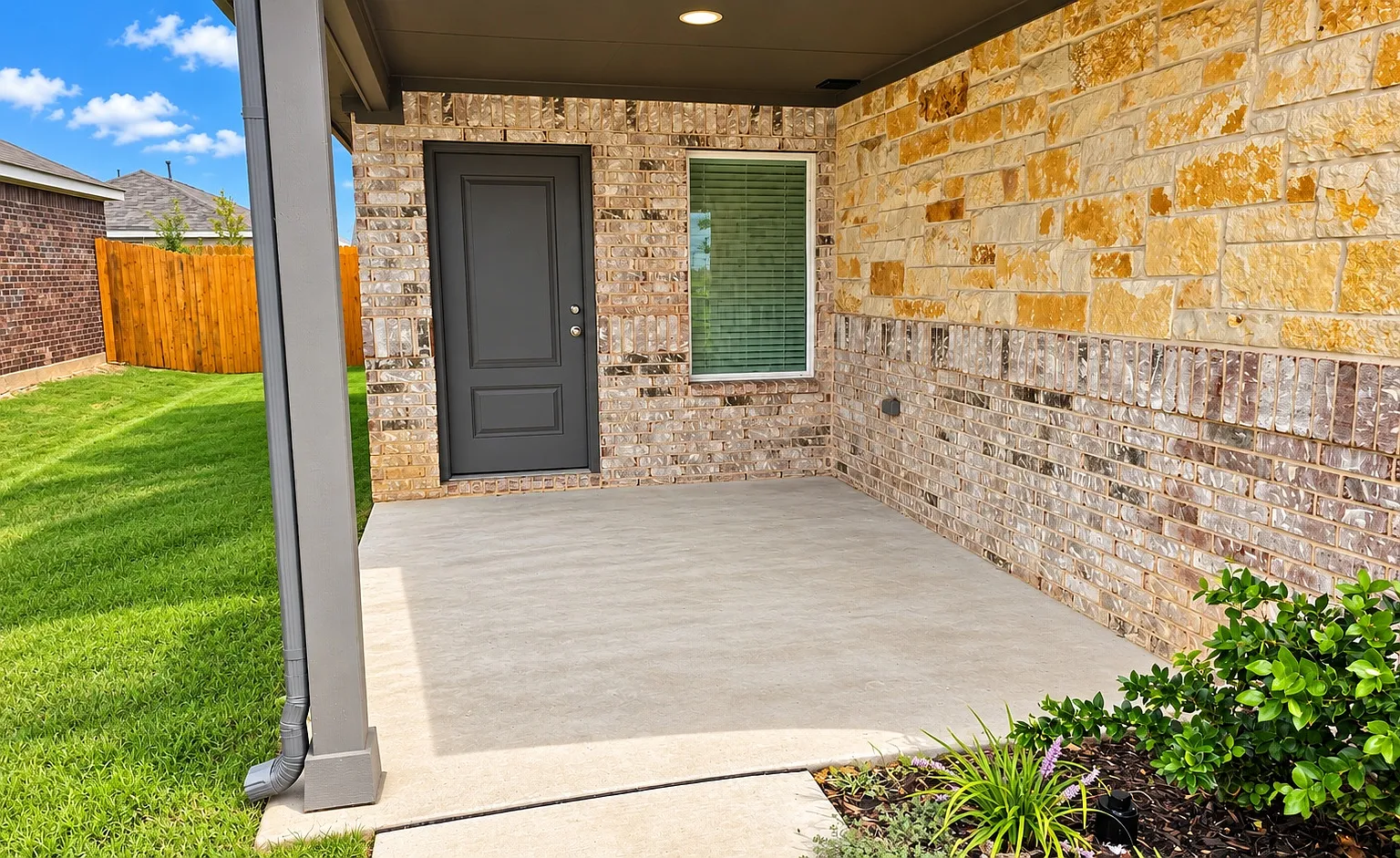 3 bed, 1461 sqft, $1,950 — Photo 3