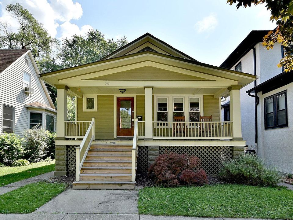 1st image of 742 N Humphrey Ave