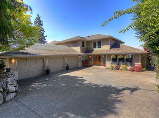3504 214th Ave E, Lake Tapps, WA 98391