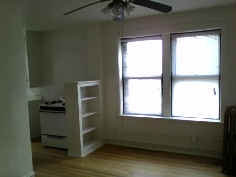 4101 W Belmont Ave #2 — Photo 3