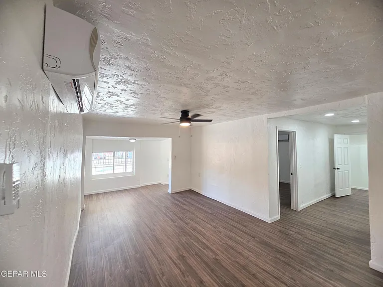 363 Ontiveros St — Photo 7