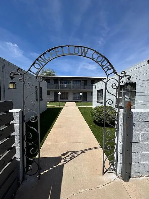15-33 N Longfellow Ave #31