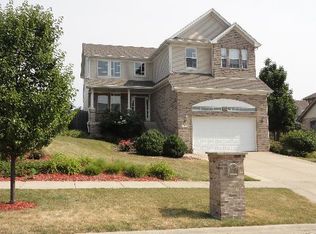 1820 Mia Dr, Crest Hill, IL 60403