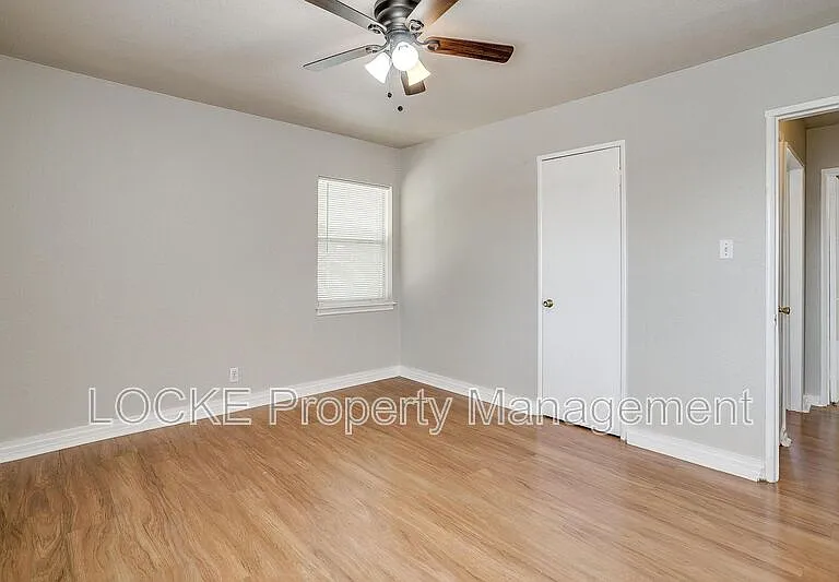 3421 S University Dr #C — Photo 13