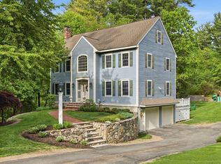 2 Stonecleave Rd, North Reading, MA 01864
