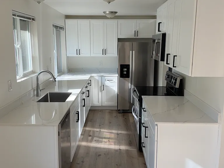 15607 81st Ave NE — Photo 1