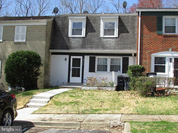 2nd image of 12542 Woodstock Dr E
