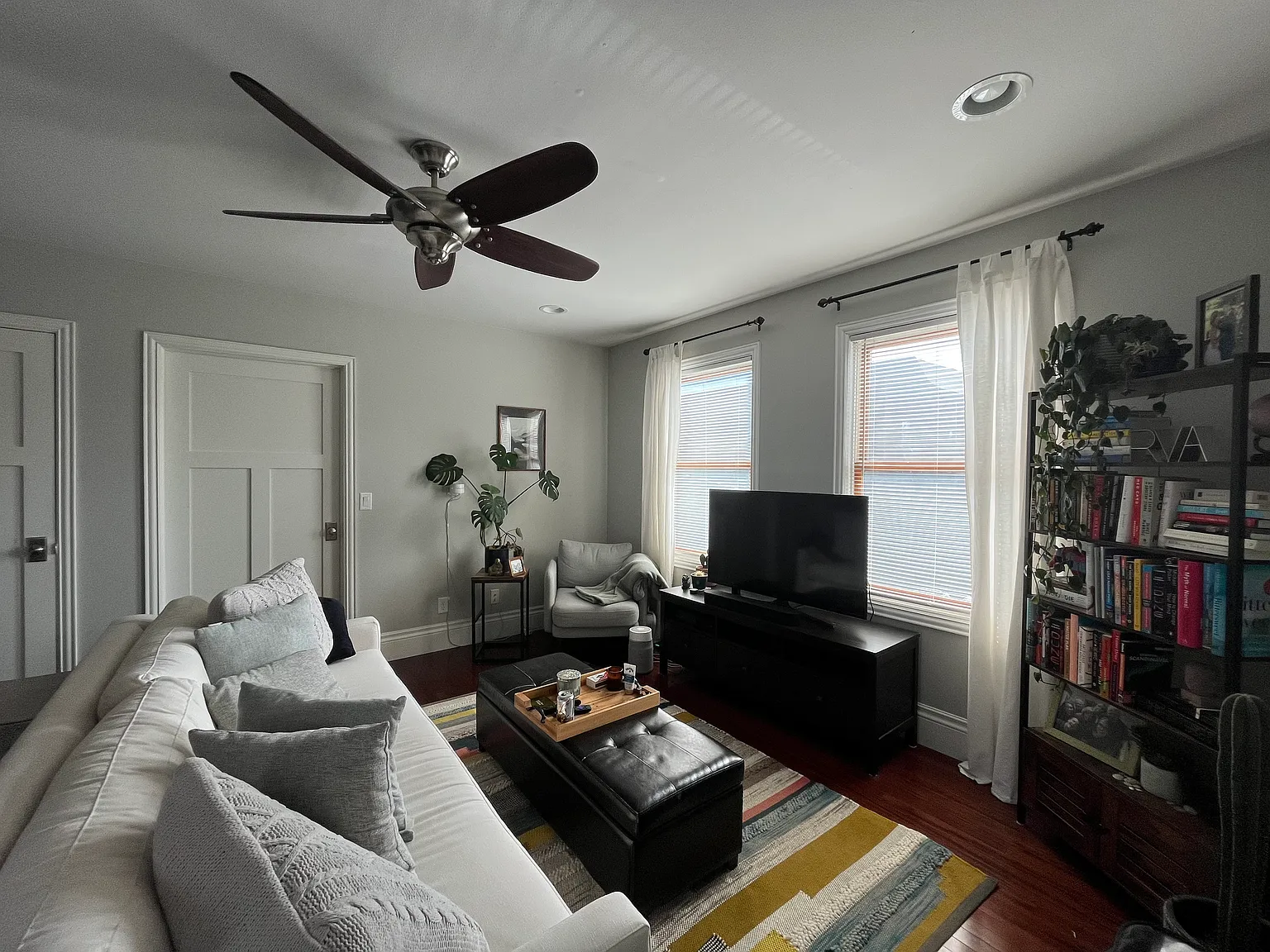 2 bed, 1035 sqft, $2,450 — Photo 3