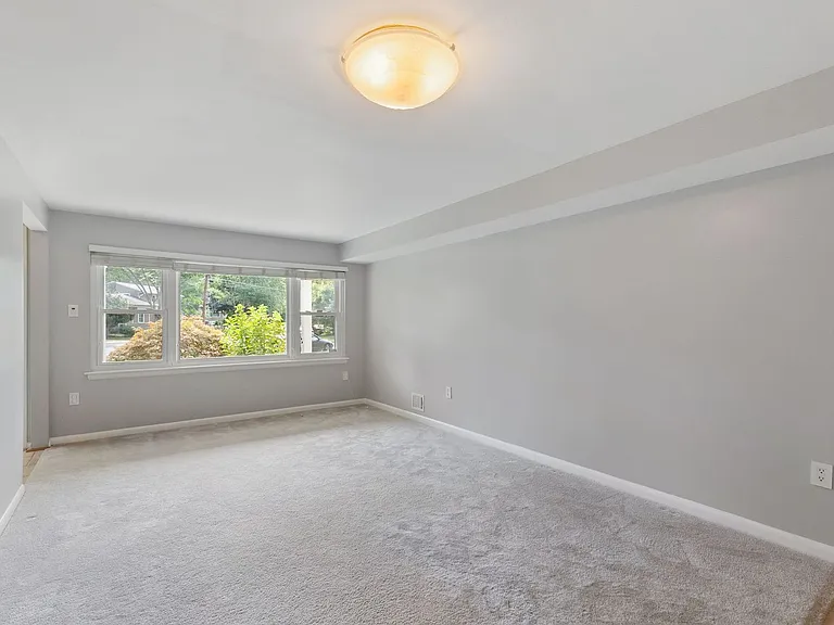 1805 Ingemar Ct — Photo 11