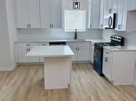 9711 Pelsey A B St, Houston, TX