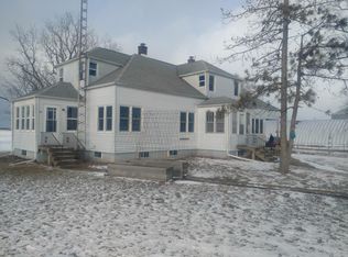 387 S Smoke Rd, Kouts, IN 46347