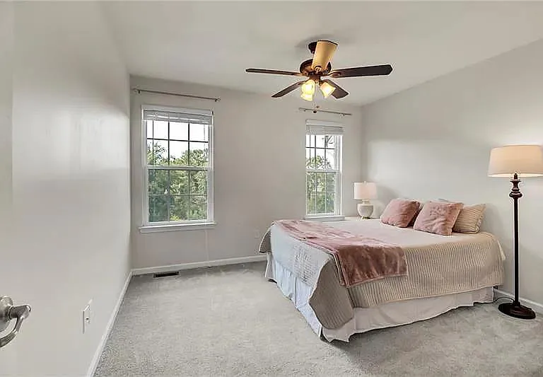 611 Edison Dr — Photo 6