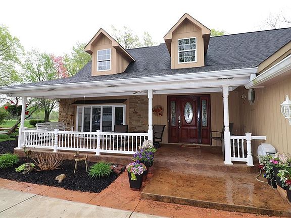 5th image of 614 Dorchester Dr