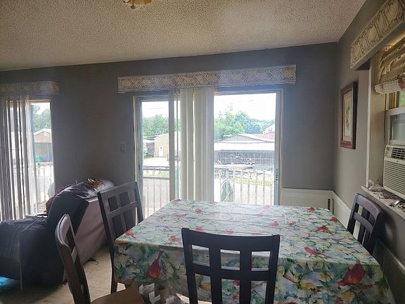 4th image of 101 Avenue A