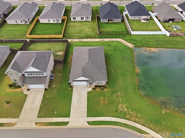 9220 Current Way, Owens Cross Roads, AL 35763