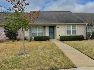 7936 Pecan Dr, Beaumont, TX 77713