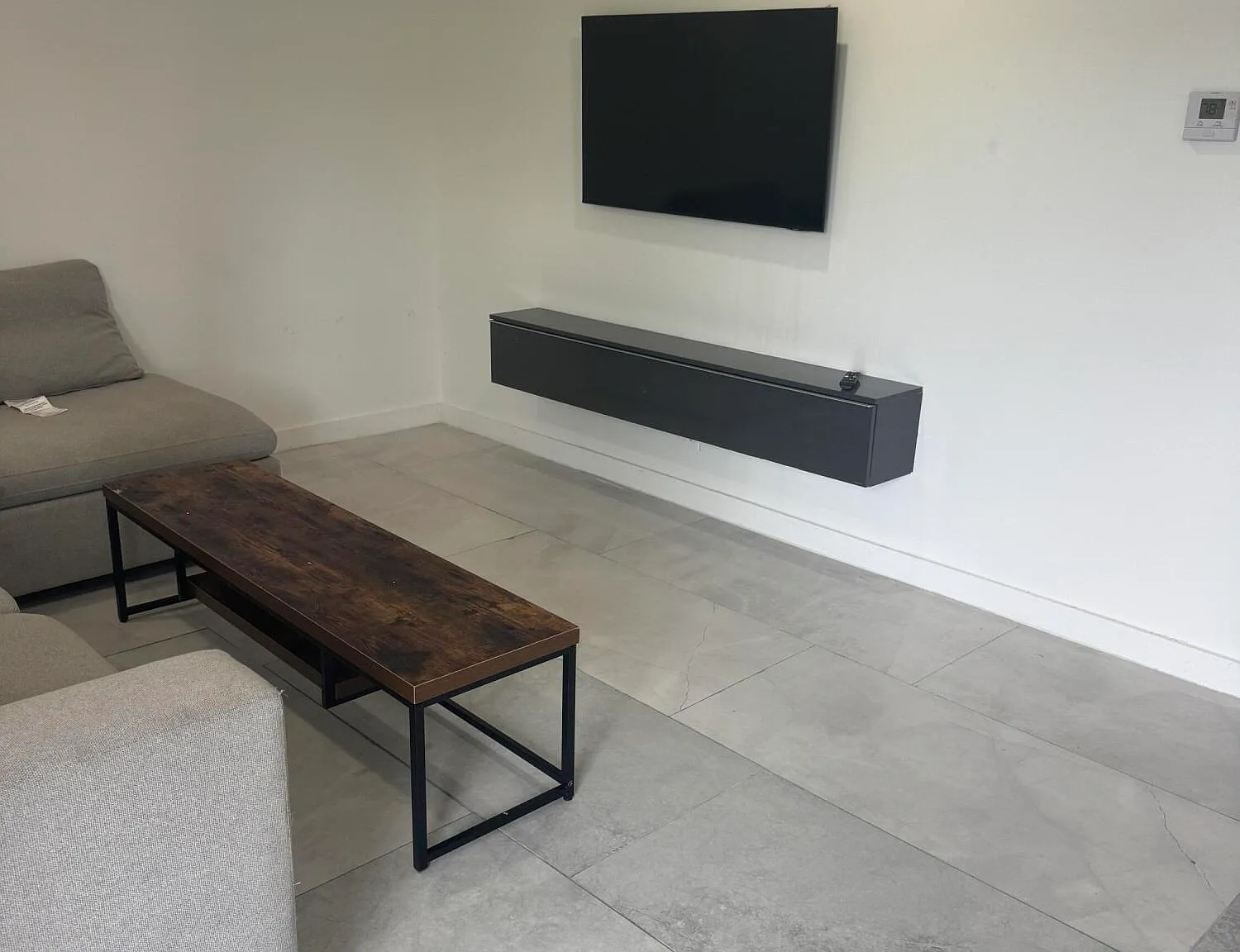 1 bed, 1.0 bath, 4617 sqft, $1,800 — Photo 4