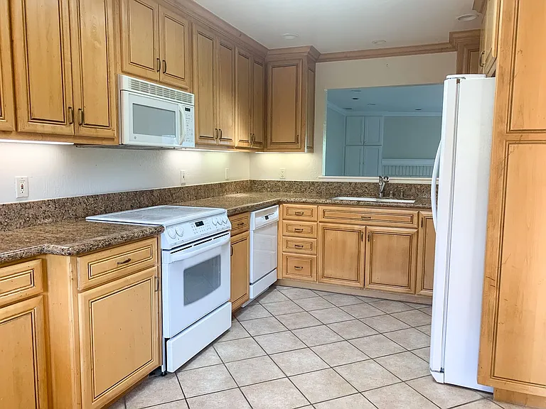 15400 Winchester Blvd #41 — Photo 2
