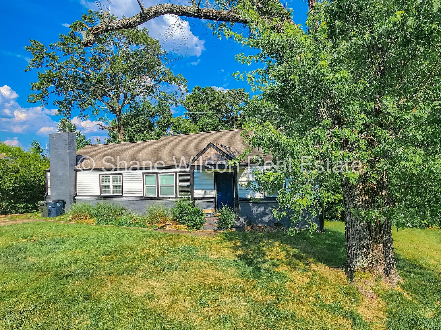3 bed, 1566 sqft, $1,649 — Photo 2
