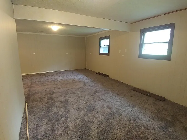 1106 Andover St — Photo 16