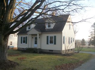 118 Center St, Seville, OH 44273