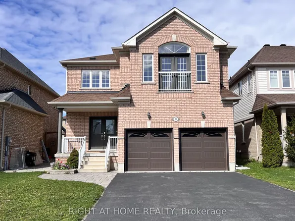 20 Charlemagne Ave, Barrie, ON L4M 0A7