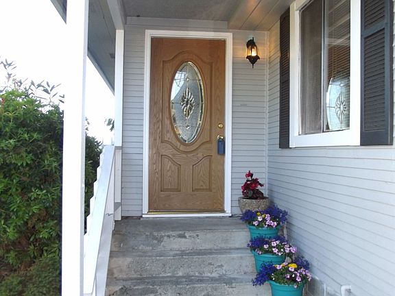 2nd image of 7306 79th Ave SE