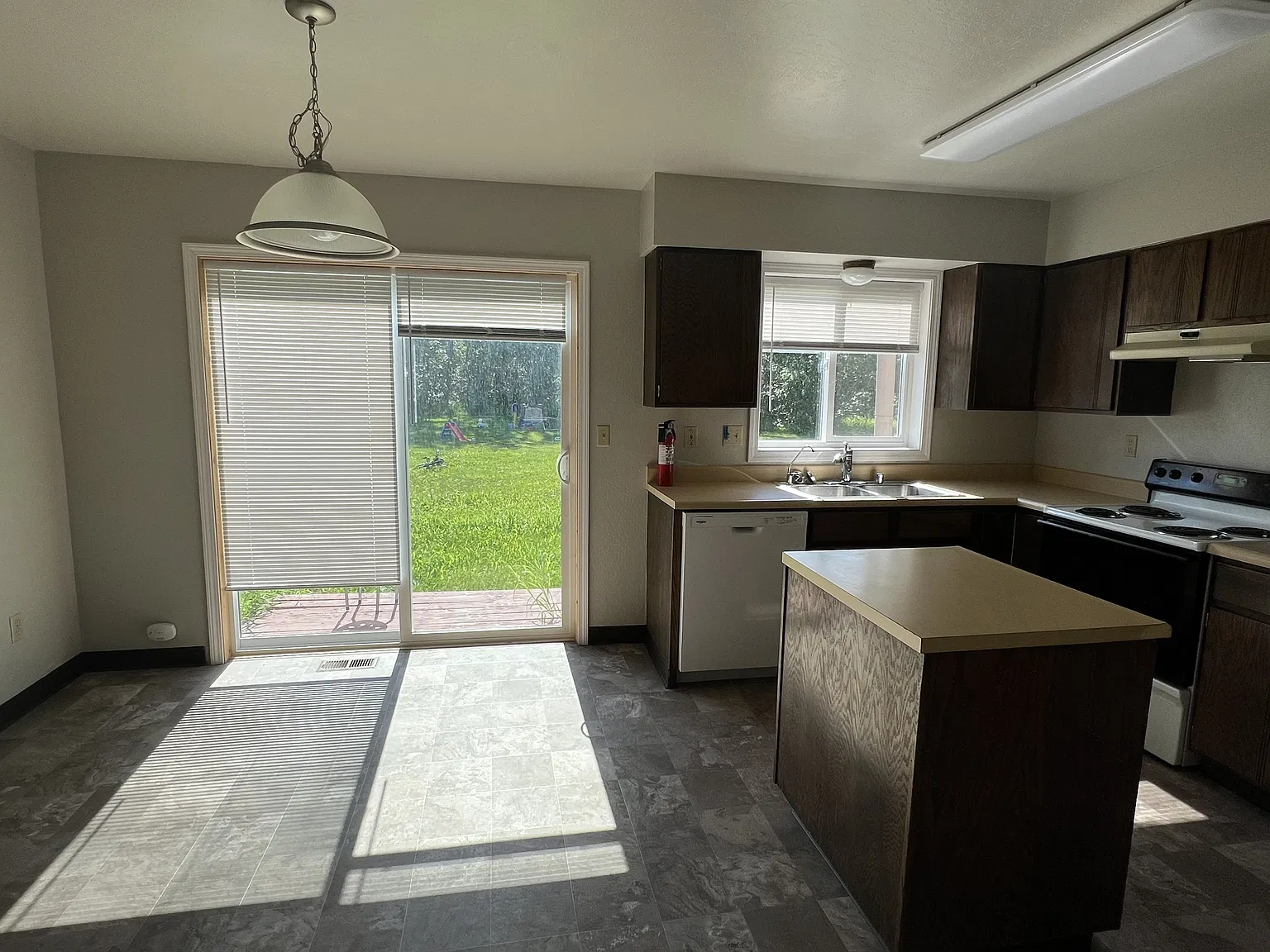 6080 Gershmel Loop - 2 — Photo 4