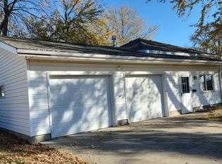 620 2nd St NE, Hartley, IA 51346