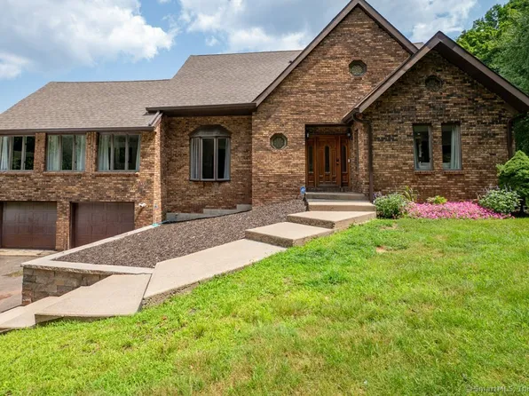 78 Blue Hills Road, North Haven, CT 06473