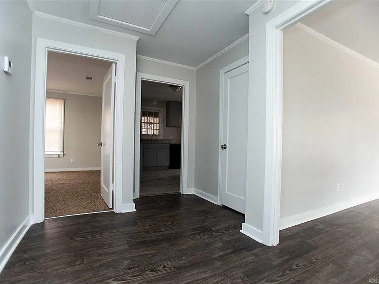 1521 S Pierce St — Photo 15