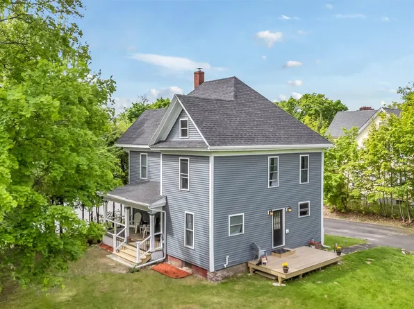 727 Hammond Street, Bangor, ME 04401