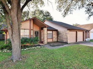 12407 Tambourine Dr, Stafford, TX 77477