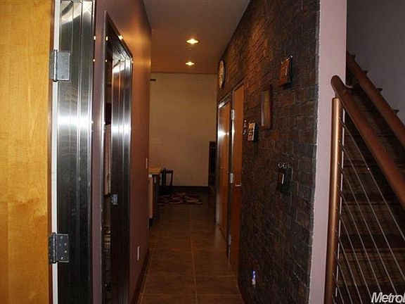3rd image of 2020 H St APT A