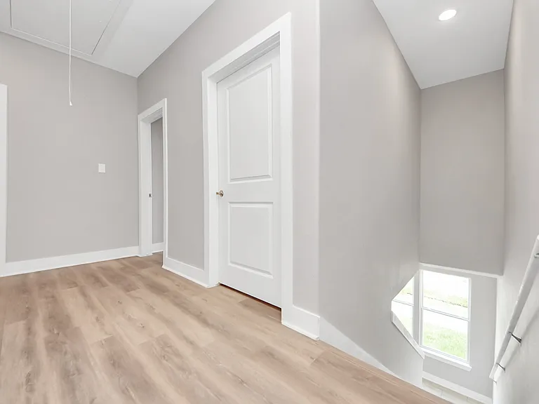2608 Campbell St #1 — Photo 8