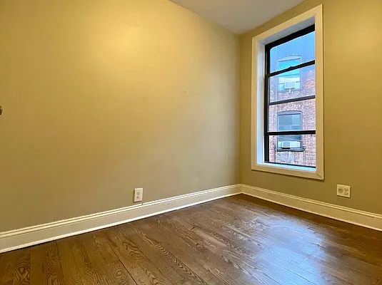 Rented by Corcoran | media 31