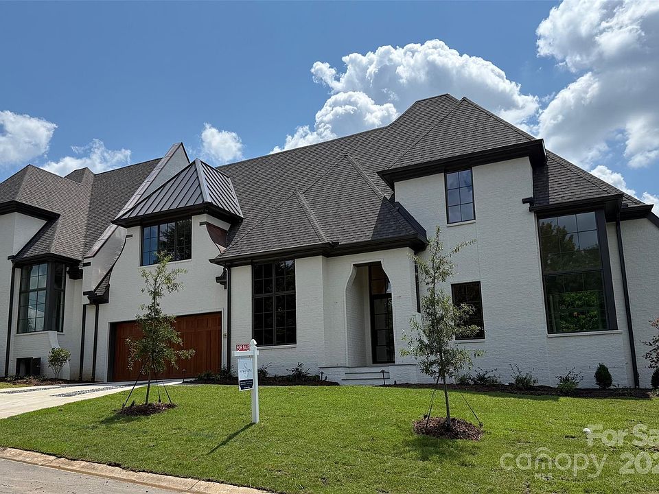 2nd image of 4438 Forest Hills Dr