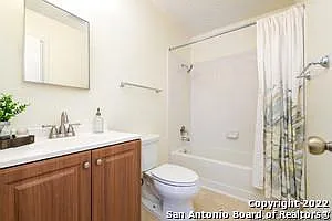 8818 Roquefort — Photo 18