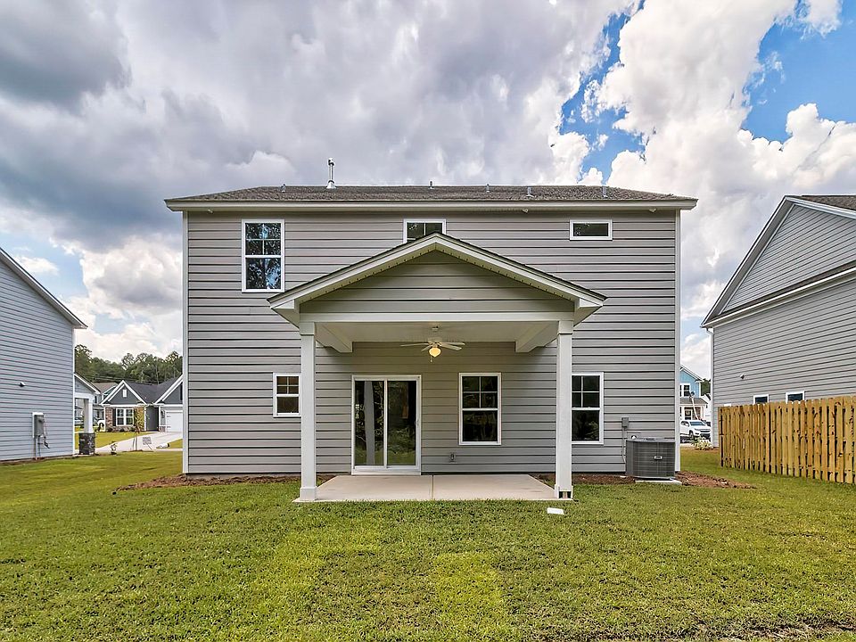 2nd image of 303 Ursus Dr